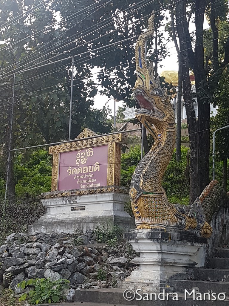 thaïlande temple moine architecte kruba Chiviha dragon
