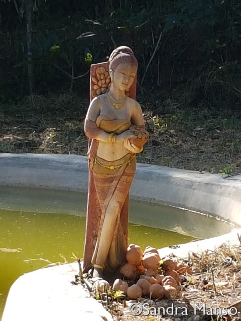 thaïlande statue femme