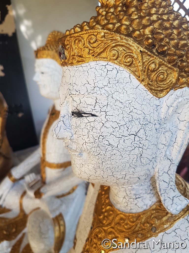 thaïlande bouddha peinture paillette