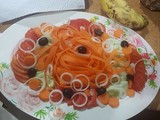thaïlande fête noël  salade carotte tomate olive
